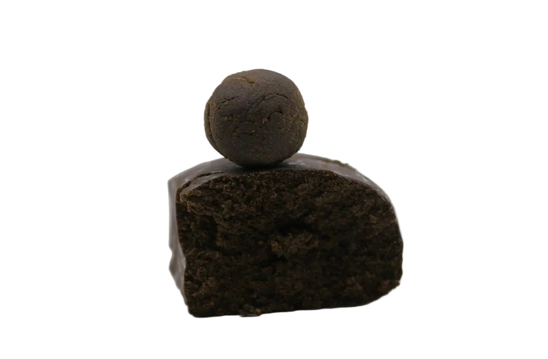 Résine CBD Ice-O-Lator Maison Maryjane, extraite à l'eau glacée, texture malléable et couleur sombre